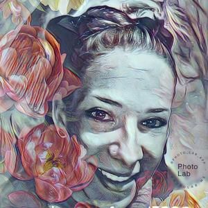 Meet your Posher, Elana